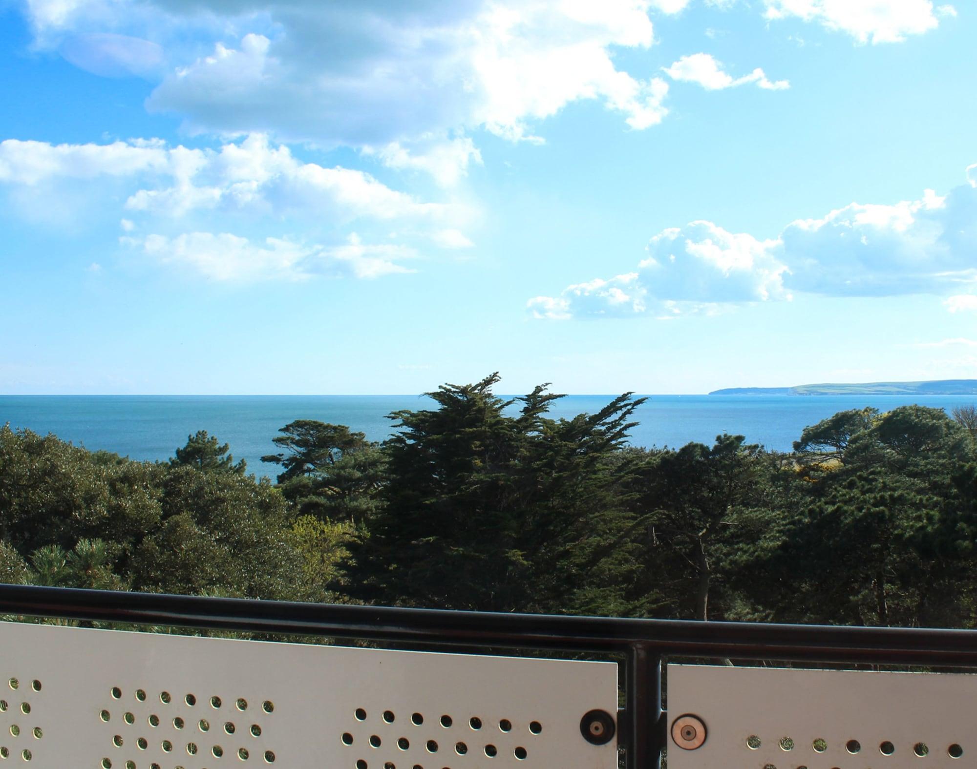 Chine Hotel Bournemouth Exterior photo